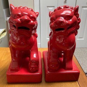Chinese Figural Foo Fu Dogs Mid-Size - set of 2 - Bright Red - Glossy